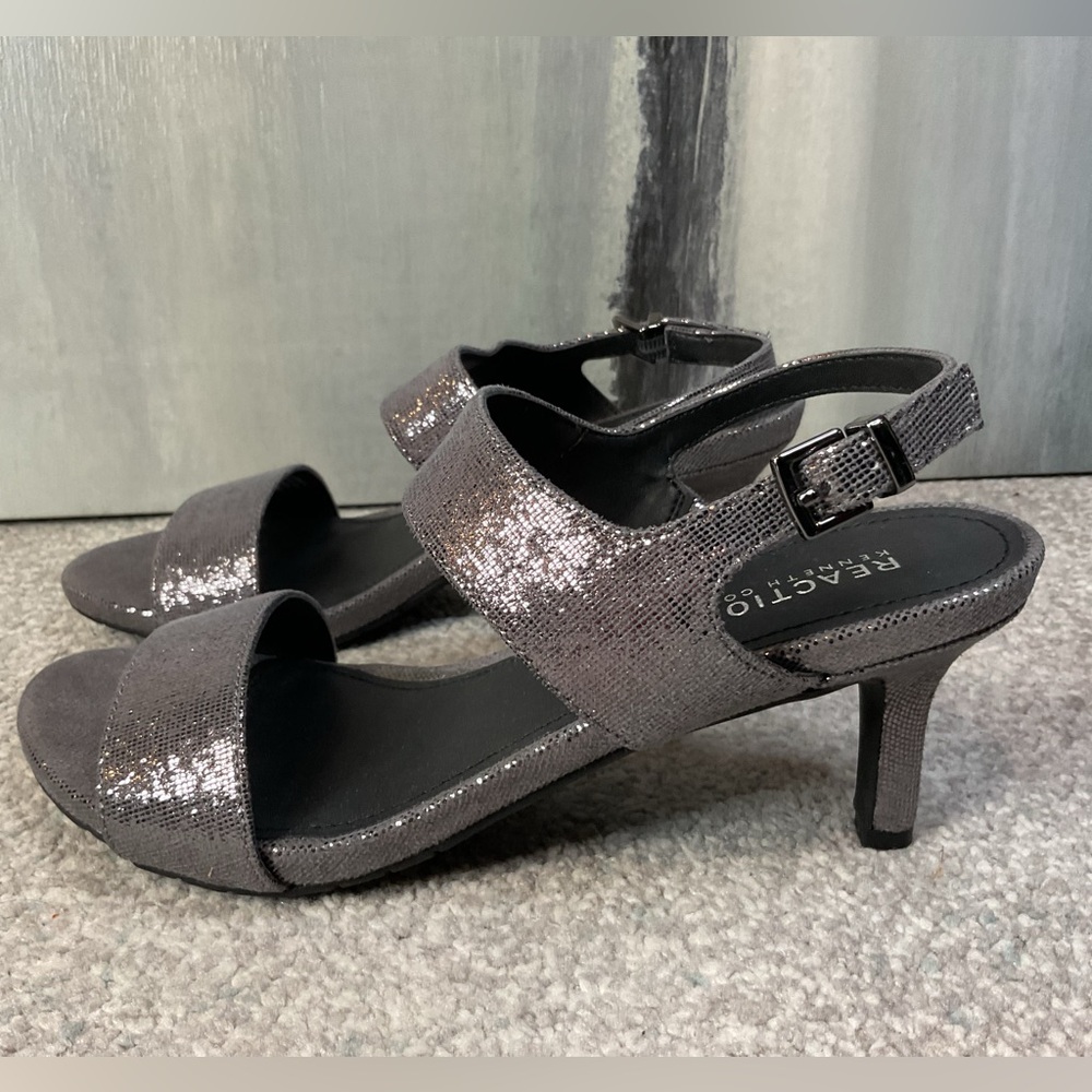 Kenneth Cole Reaction Dee Two Band Pewter Shimmery Slingback Sandals Size 7 NIB - Picture 7 of 15